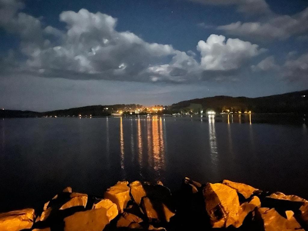 Apartman Kapy Lipno Lipno nad Vltavou Exteriör bild