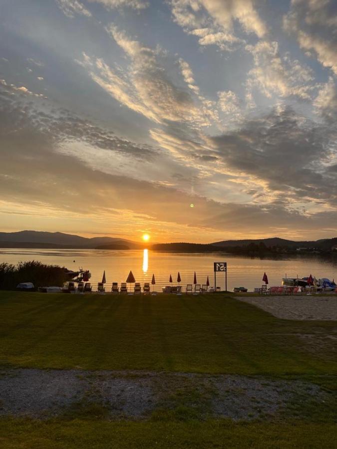 Apartman Kapy Lipno Lipno nad Vltavou Exteriör bild